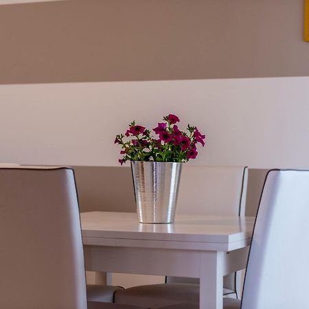 Italianflat - Peschiera Residence Peschiera del Garda Luaran gambar