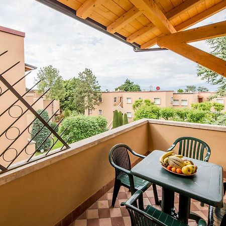 Italianflat - Peschiera Residence Peschiera del Garda Luaran gambar