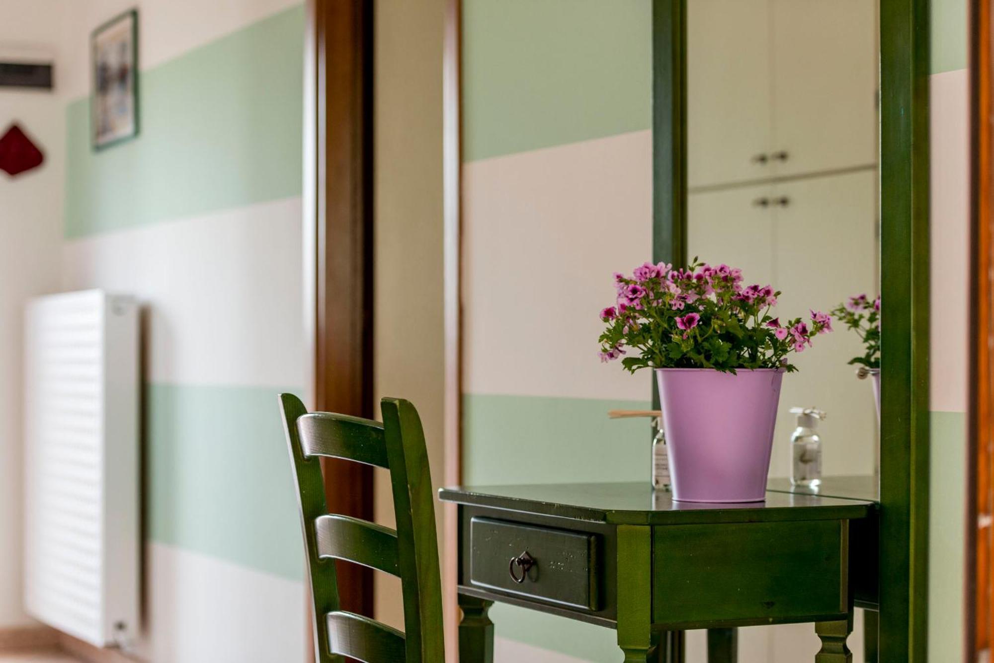 Italianflat - Peschiera Residence Peschiera del Garda Luaran gambar