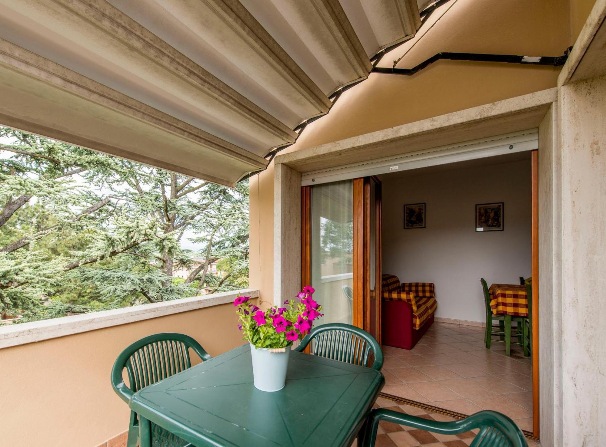 Italianflat - Peschiera Residence Peschiera del Garda Luaran gambar